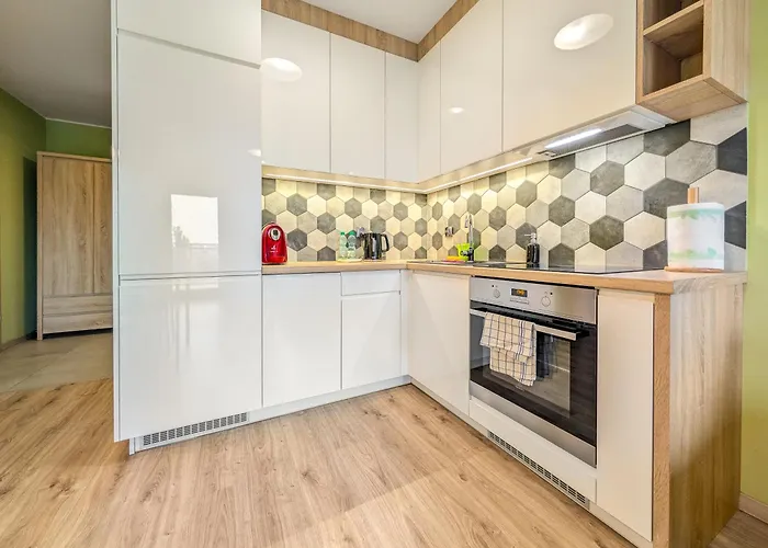 Riverwalk Charming By Bookinghost * Wrocław